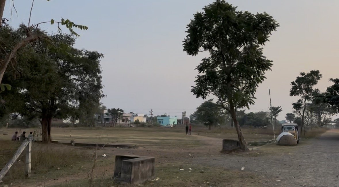 200 Sqyds Plot for Sale
