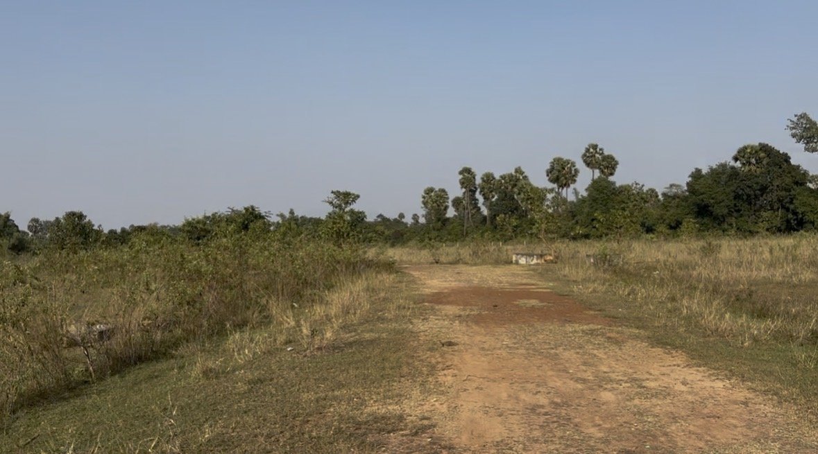 206 Sqyds Plot for sale