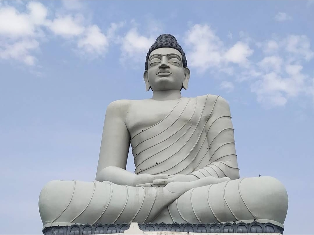 Amaravathi - Dhyana Buddha & Capital Region